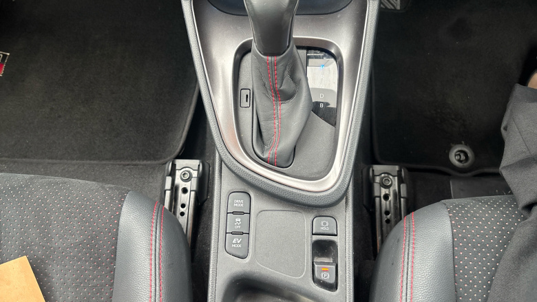 Toyota Yaris Cross 1.5 Hybrid GR Sport 5dr CVT Hybrid Estate